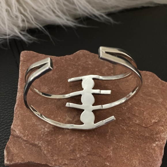 .925 Sterling Silver Cuff Bracelet - Picture 6 of 9